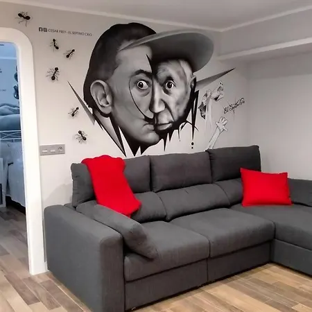 Arte Y Descanso. Ubicado Al Lado Del Puerto Deportivo, En Pleno Casco Historico-artistico De Cimadevilla Y Entre Dos Principales Playas De Gijon. Апартаменты